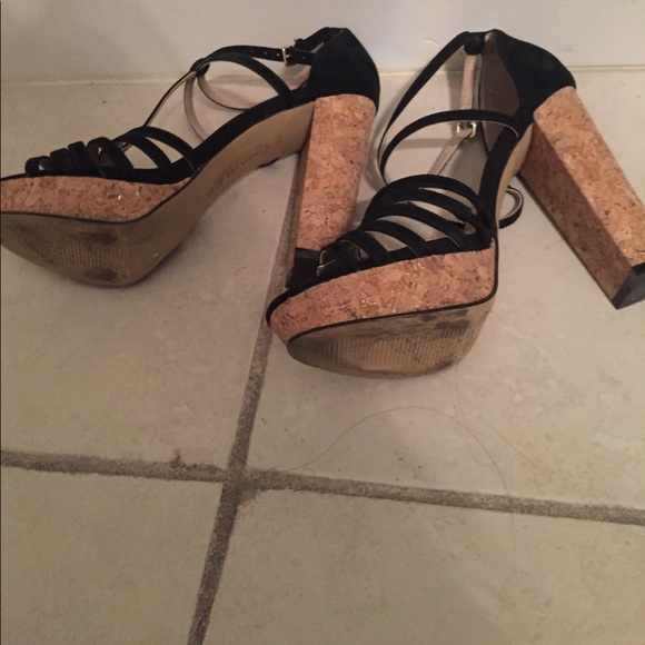 Charles by Charles David T-Strap heels - Picture 3 of 3